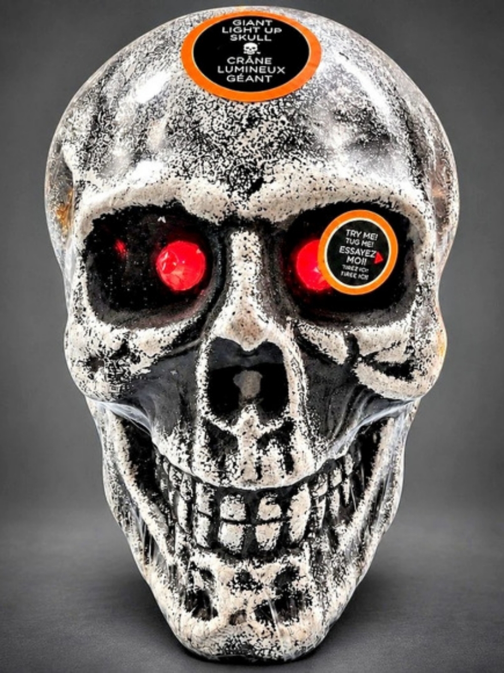 Ashland Giant Light Up Skull Black & White 14 in NWT